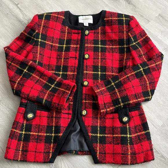 Amanda Smith Petites Short Blazer - Picture 8 of 8